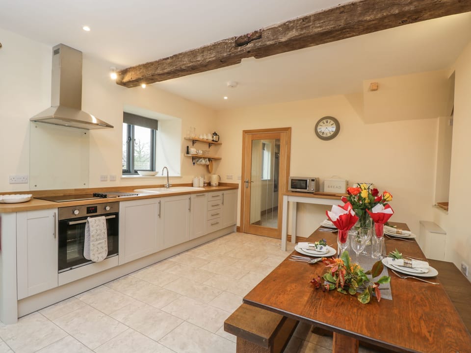 Fridge, dishwasher, electric kettle, toaster