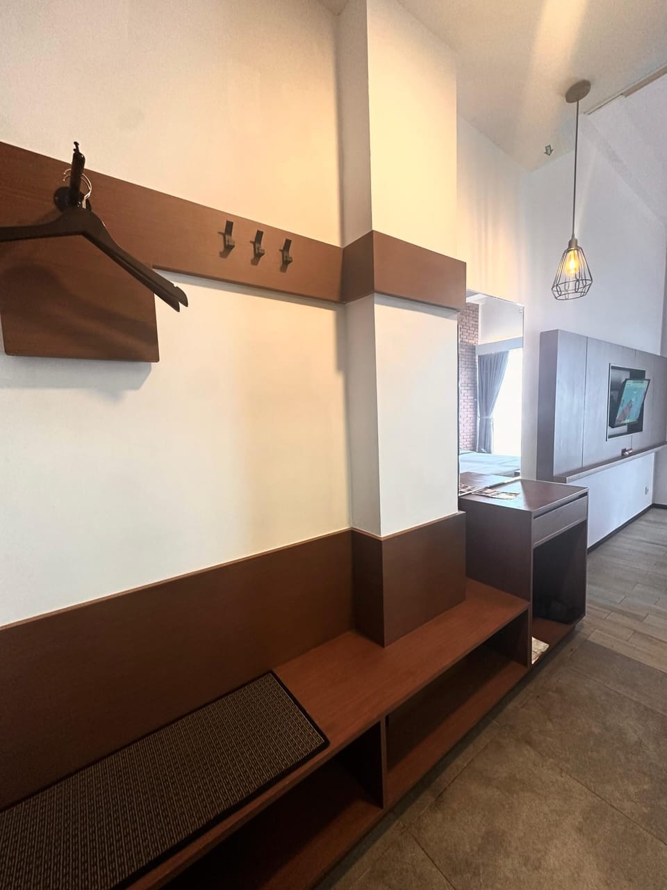 Deluxe Double Room, 1 King Bed | Desk, rollaway beds (surcharge), WiFi (free)