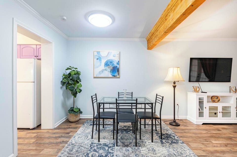 Spacious and inviting living area - perfect for relaxing and entertaining.