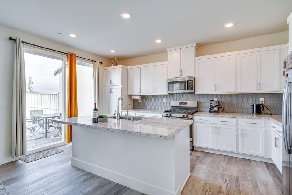 Kitchen | 1st Floor