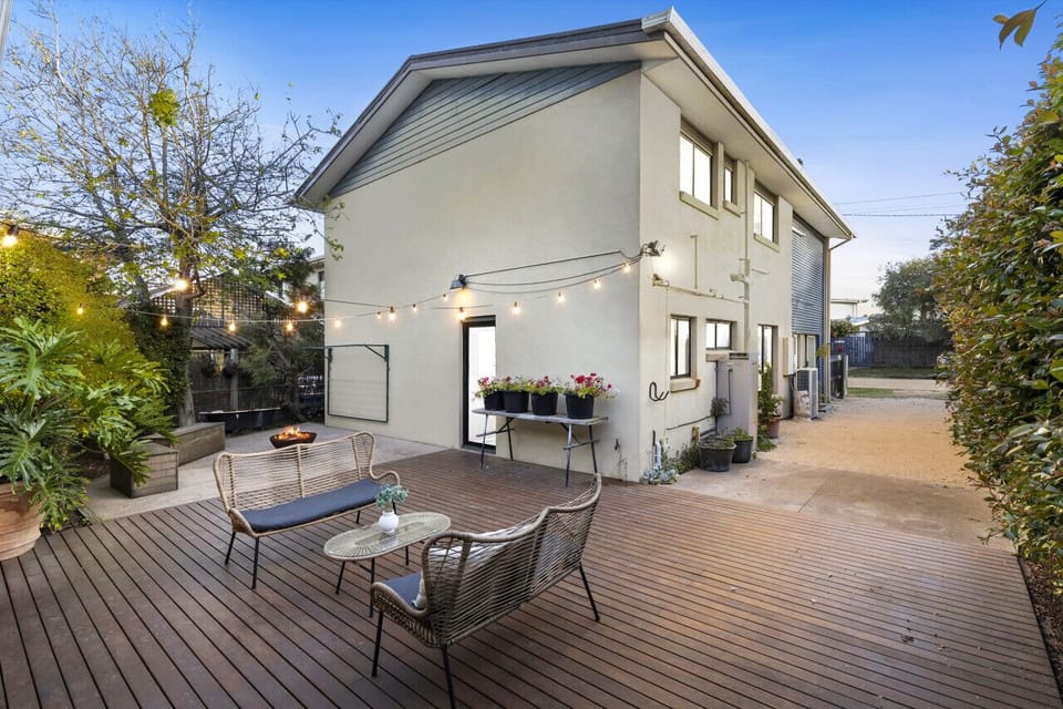 Unwind under the string lights with an evening drink or toasted marshmallows by the fire.