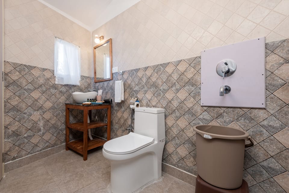 Deluxe Double Room | Bathroom