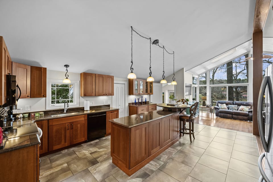 Modern chef's kitchen.