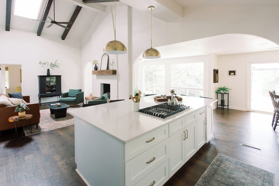 Fully-equipped kitchen for your meal preparations.