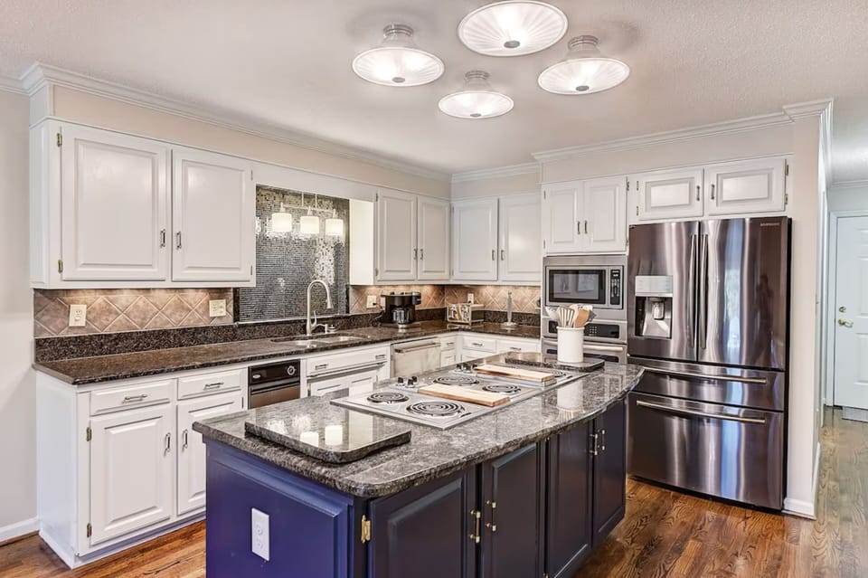 Elegance and efficiency, perfectly blended in our kitchen.
