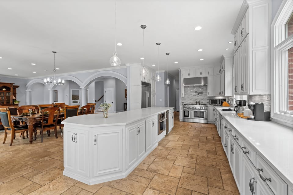 State-of-the-art, newly remodeled kitchen.