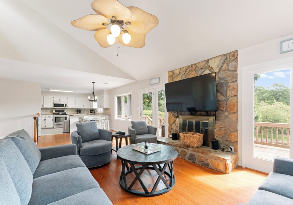 Comfort, charm, and charisma – our living space has it all.
