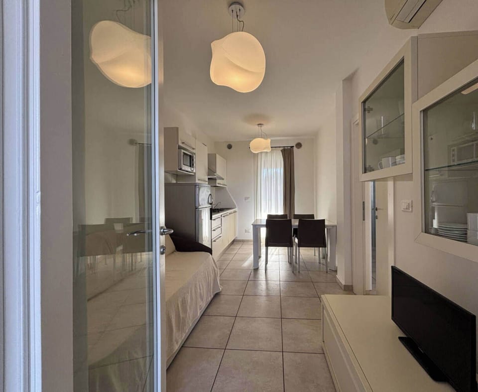 Apartment, 2 Bedrooms, Terrace | Interior