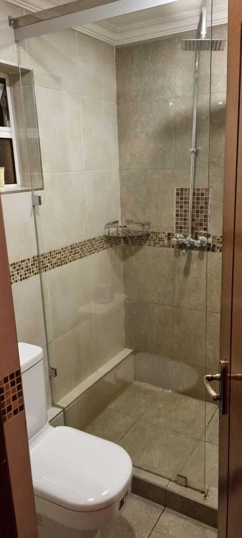 Deluxe Room | Bathroom | Free toiletries