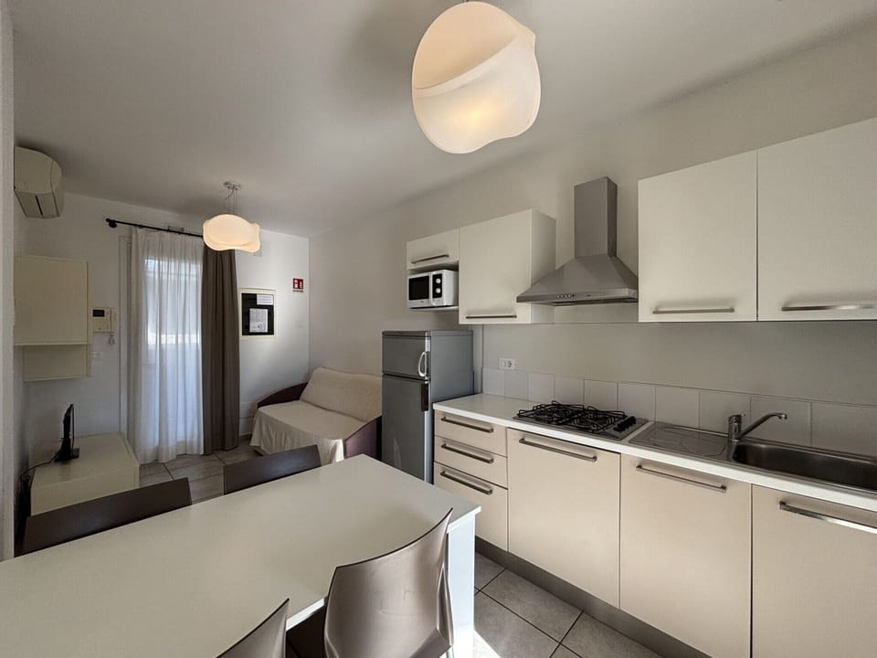 Apartment, 2 Bedrooms, Terrace | Interior