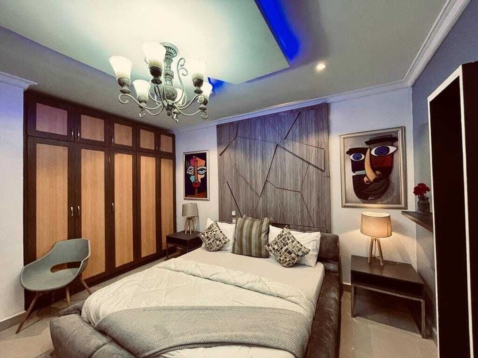 Business Room | 1 bedroom, in-room safe, free WiFi