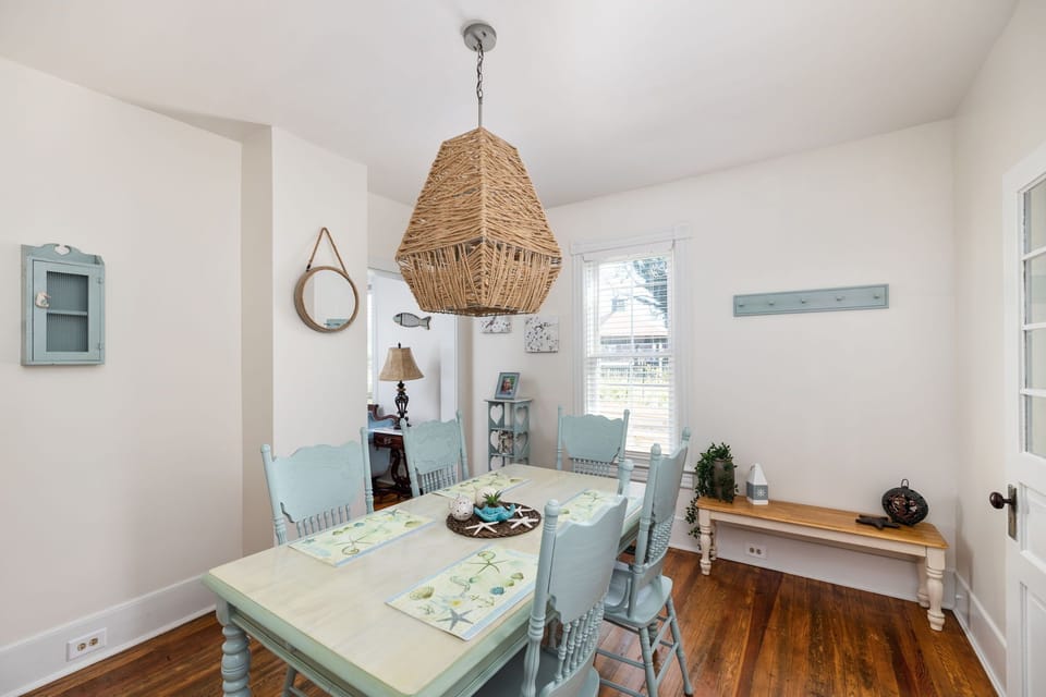 Dining room is connected to the formal sitting area and kitchen