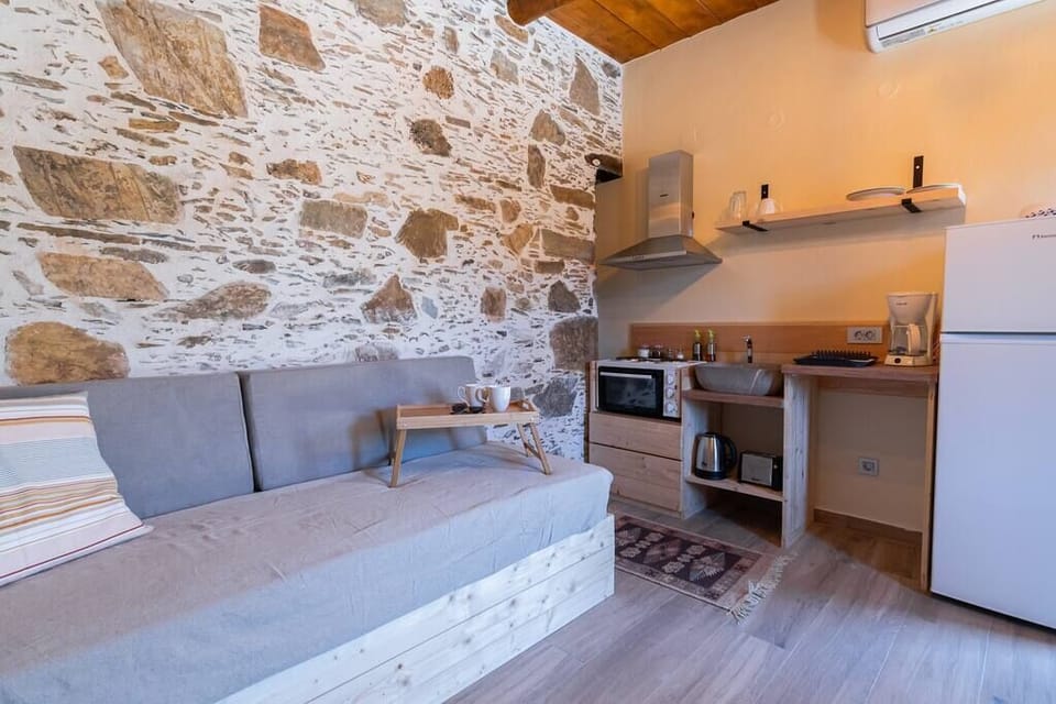 The kitchen (2)