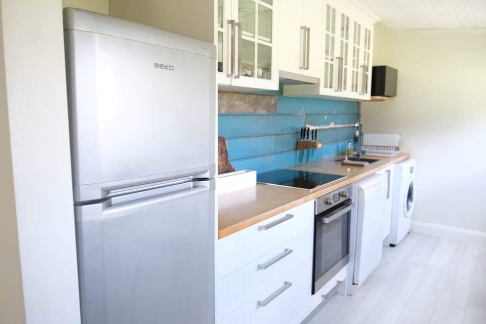 Cottage Kitchen - Bench
