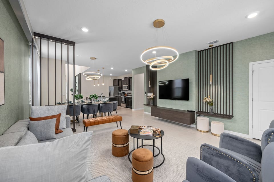 Unwind in the elegant embrace of modern Scandinavian design at ARIVA Retreat. Flavia Cordule's signature touch is evident in every detail, from the sleek, functional furniture to the warm wood accents that evoke a sense of Nordic tranquility.