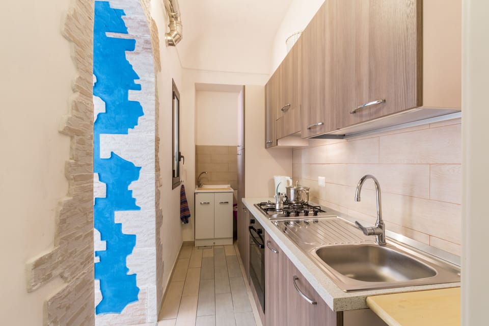 Classic Apartment | Private kitchen | Full-size fridge, oven, stovetop, espresso maker