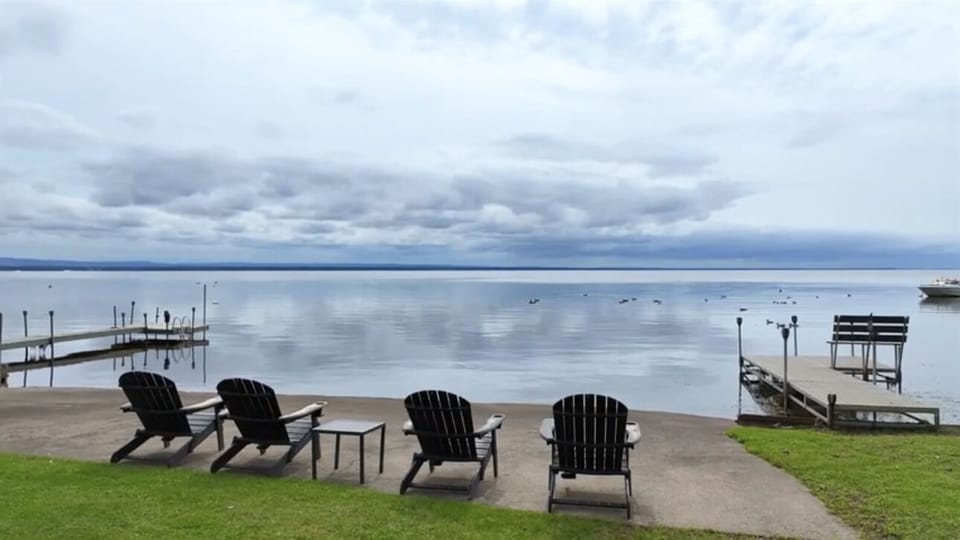 Beautiful Oneida Lake views