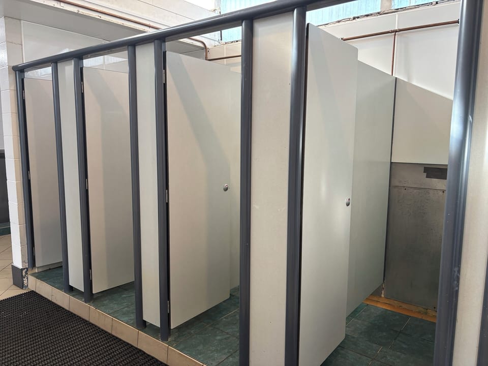 Romantic Studio | Bathroom | Towels