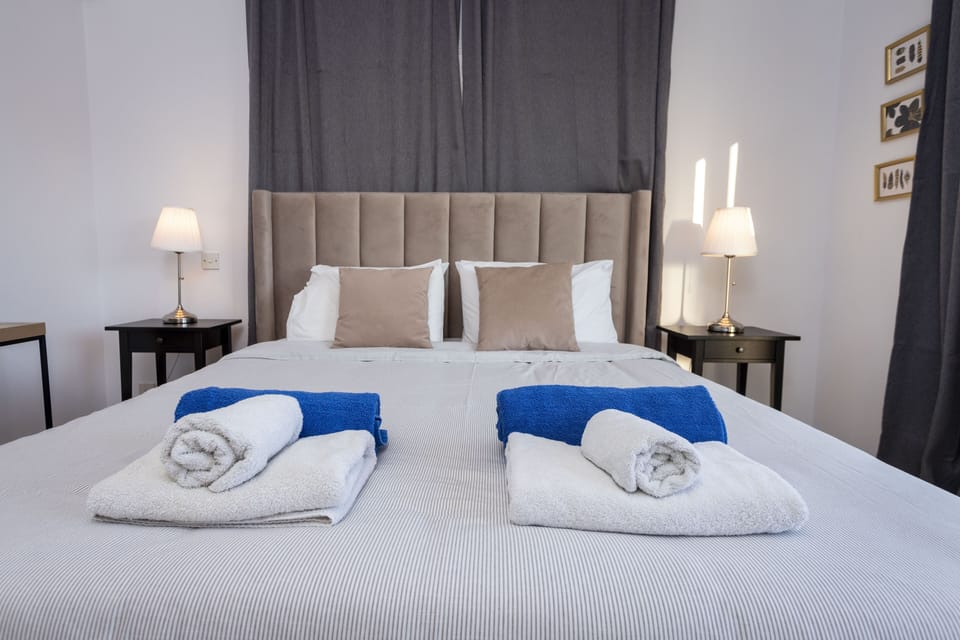 Palm Beach Sea View Apt by TrulyCyprus Apartment in Germasogeia