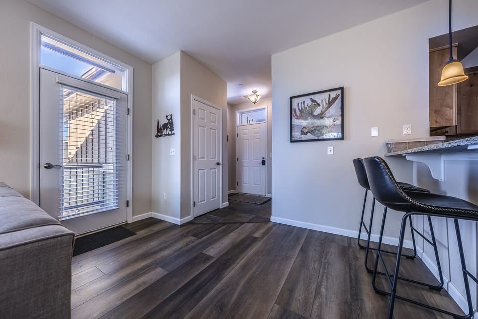 Entry way