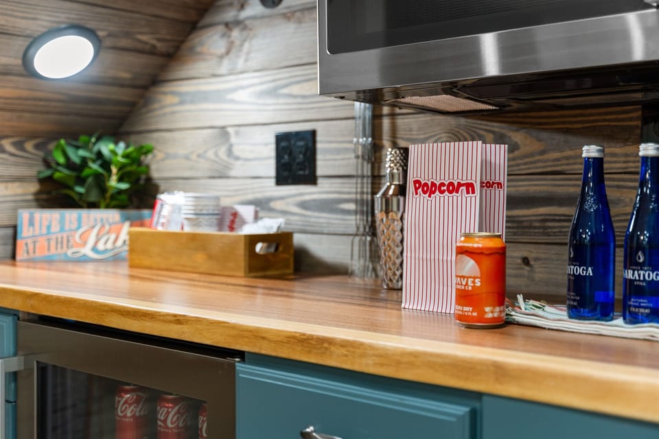 Where cravings meet convenience