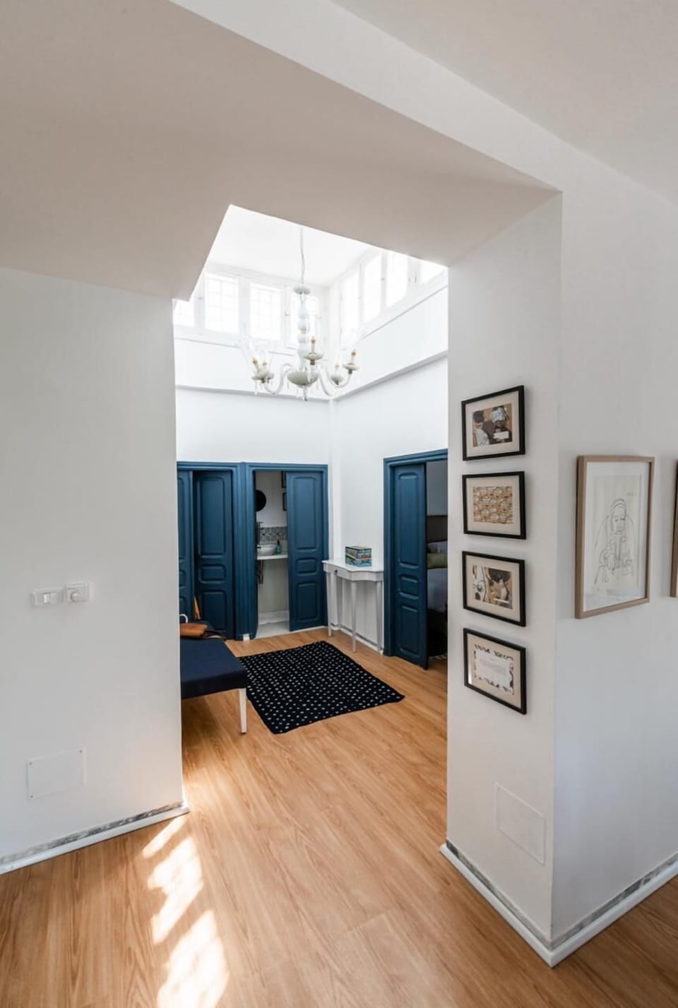 2 bedrooms, iron/ironing board, free WiFi