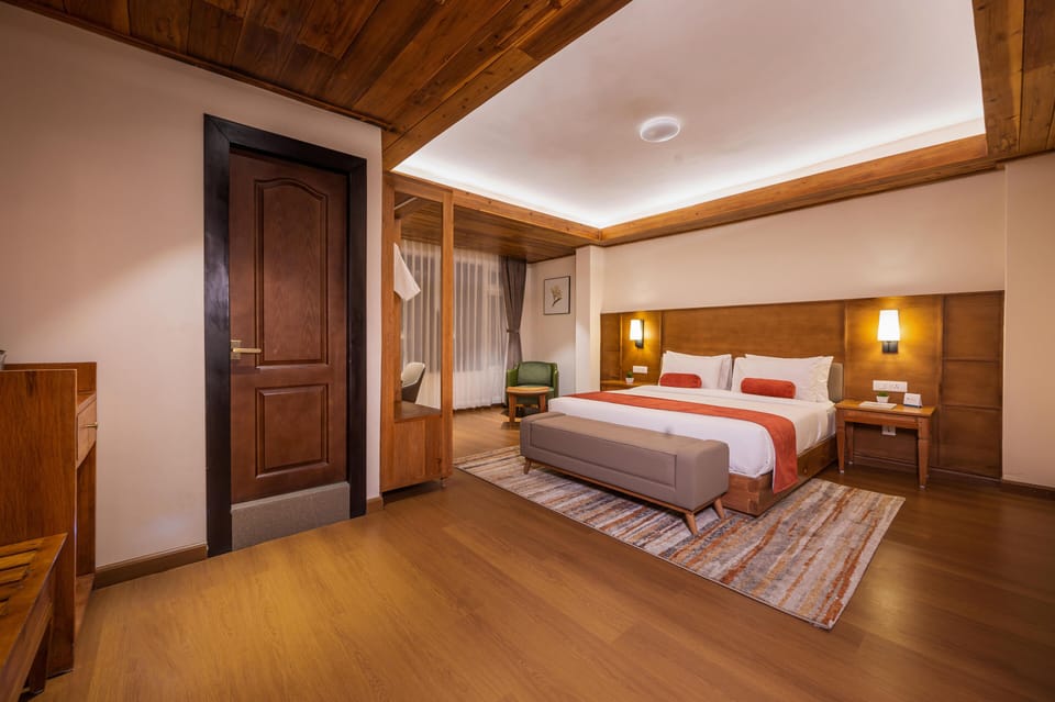 Premium Room | Iron/ironing board (on request), WiFi (free)