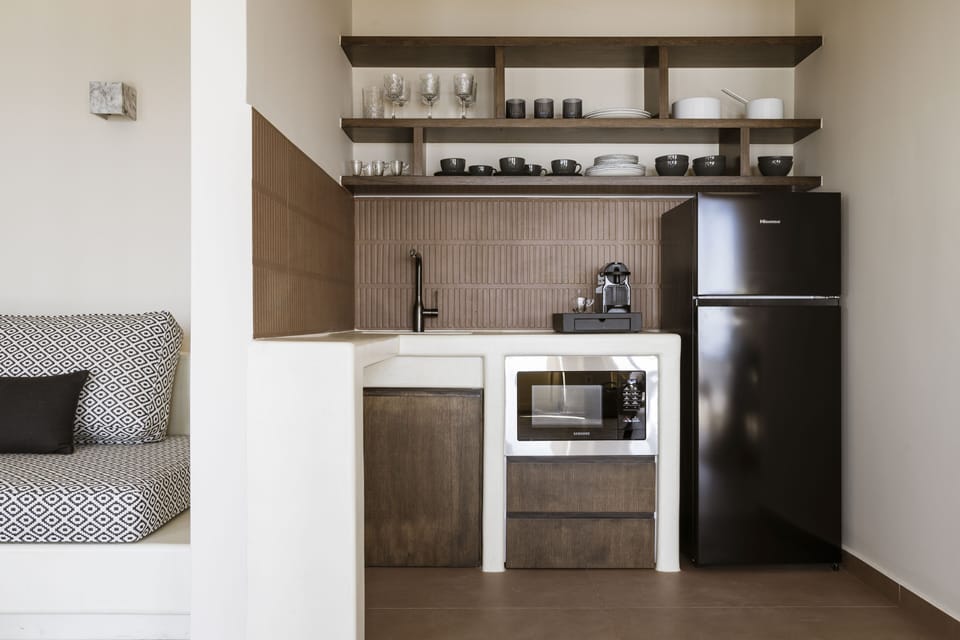 Villa Sea View Private Pool | Private kitchenette | Fridge, microwave, espresso maker, electric kettle