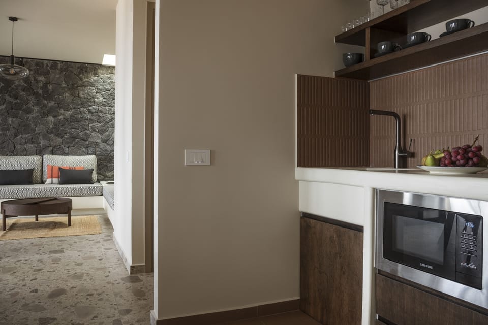 Signature Villa Sea View Private Pool | Private kitchenette | Fridge, microwave, espresso maker, electric kettle