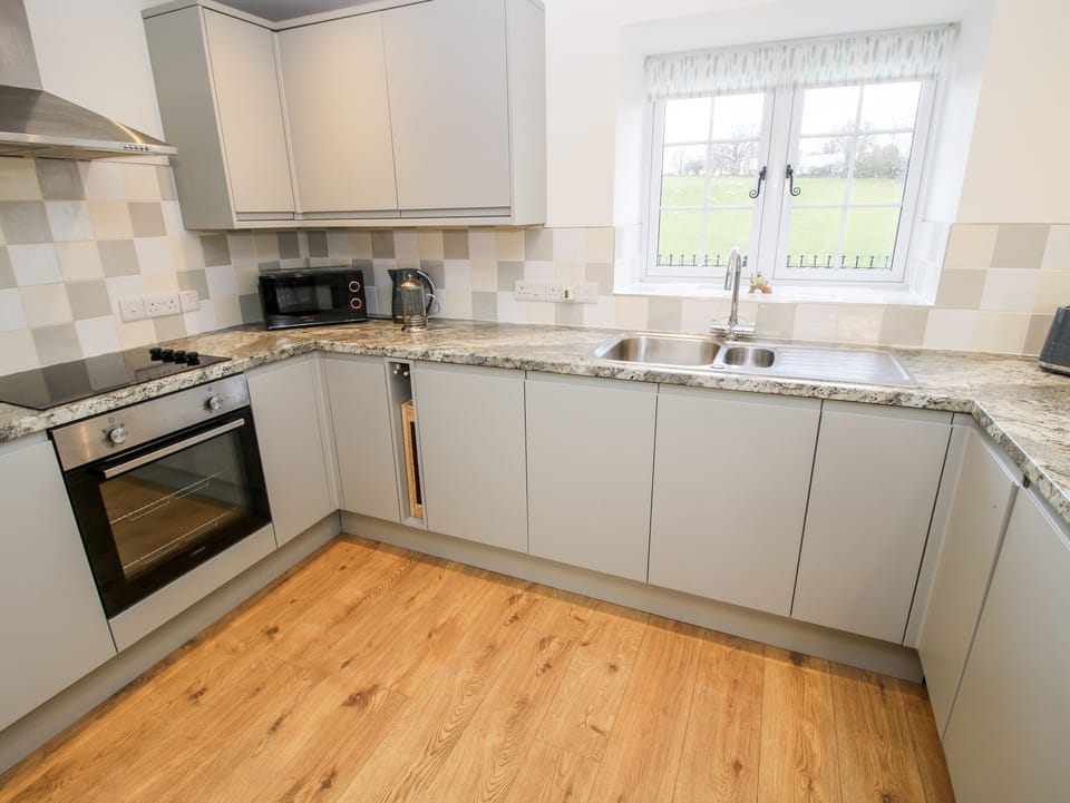 Fridge, dishwasher, electric kettle, toaster