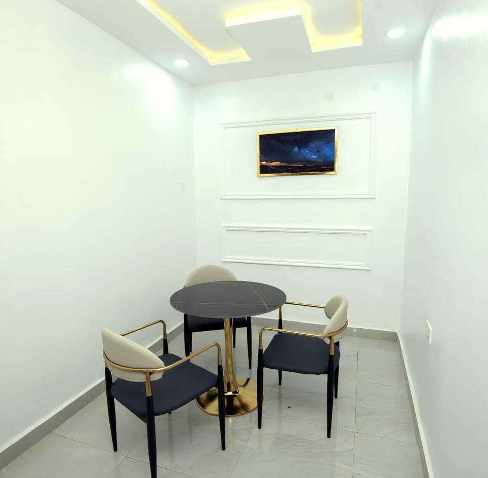Business Apartment | Living area