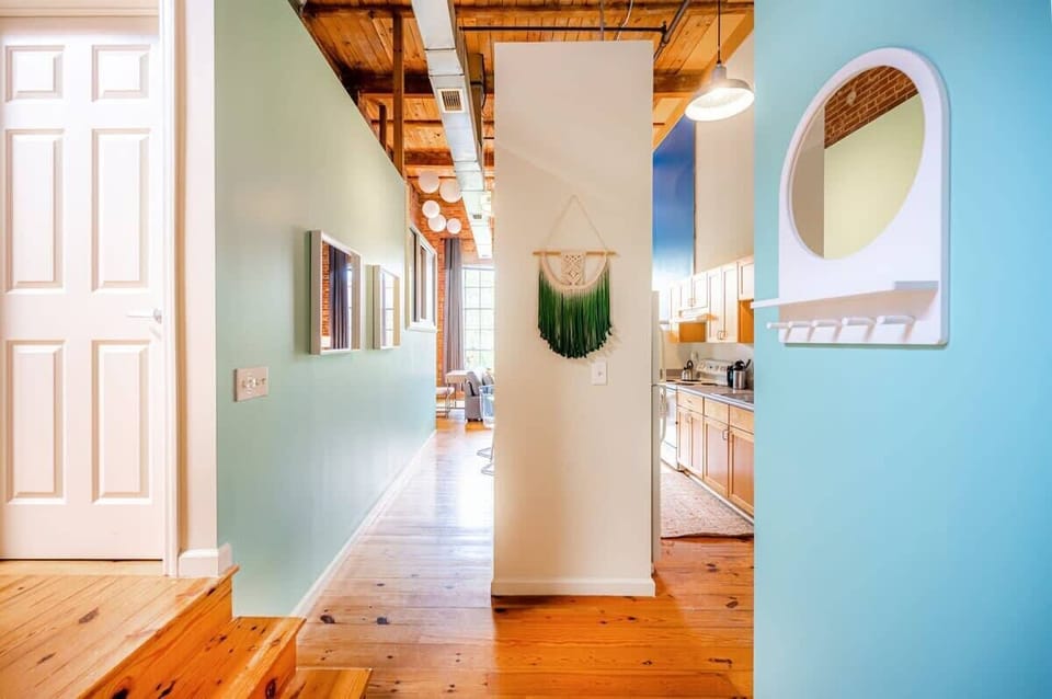 Entryway and area leading to Bedrooms