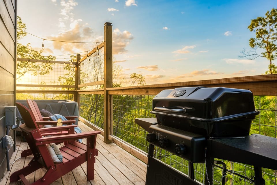 Sizzle with a view! Our deck boasts a grill where you can cook up a storm against a backdrop of panoramic mountain vistas
