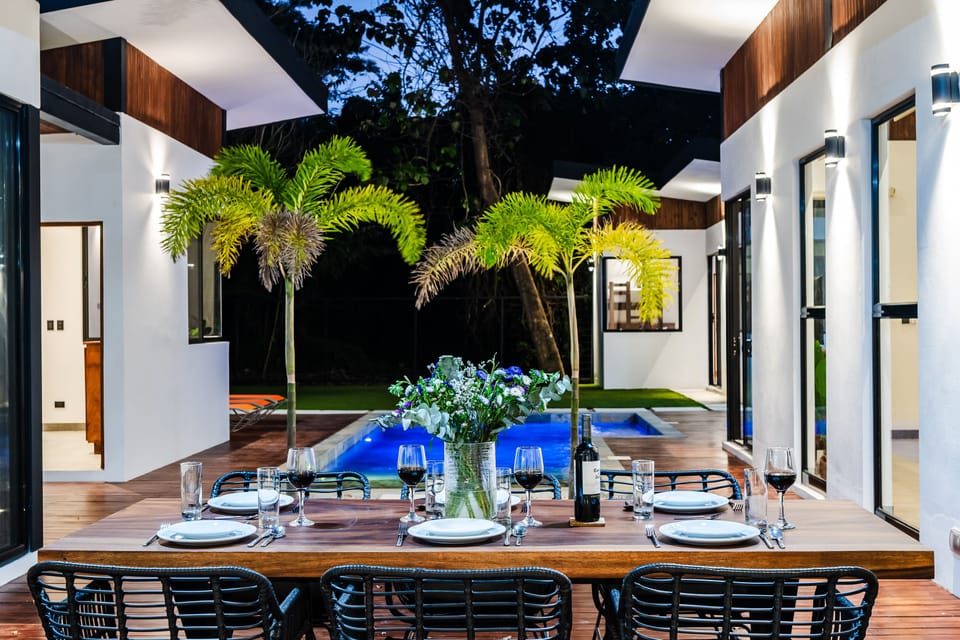 Table set, mood perfect. Dining in style begins here