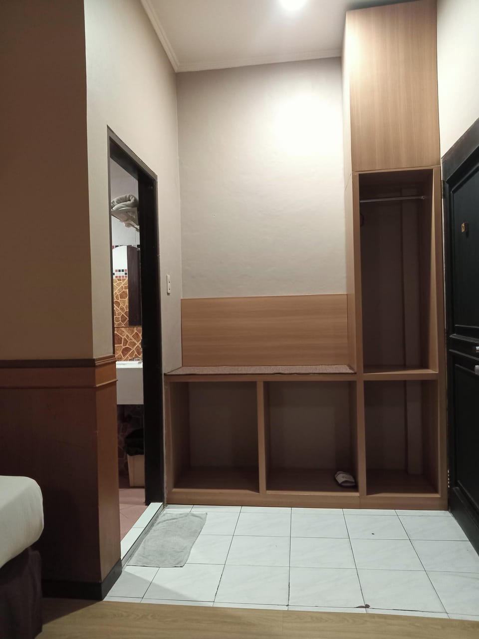 Superior Room, 1 Twin Bed | Desk, WiFi (free), bed sheets