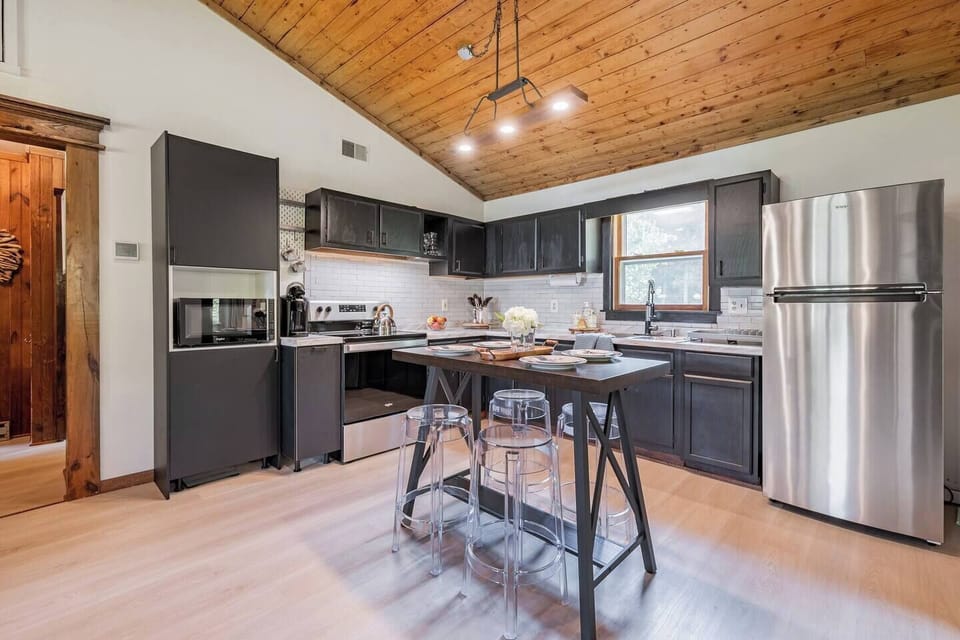 Kitchen and dining area