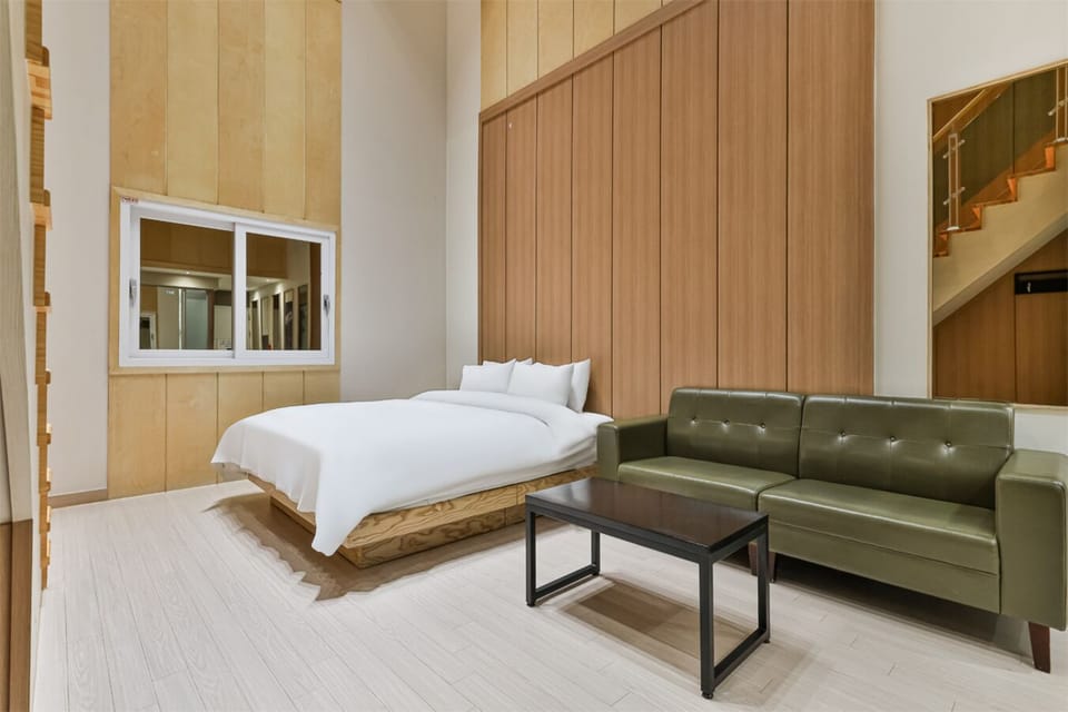 Family Twin Room, 2 Double Beds - Free Breakfast for 2 Included | Premium bedding, memory foam beds, individually decorated, desk
