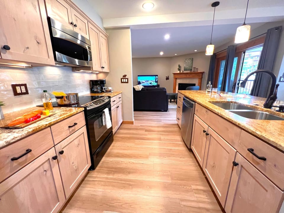 Fully equipped kitchen to meet all your cooking needs