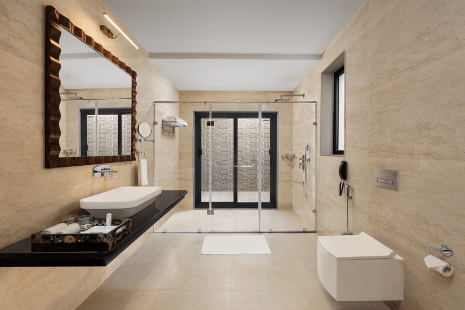 Shower, free toiletries, hair dryer, bathrobes