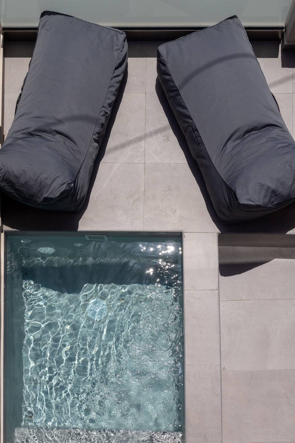 private jacuzzi area 