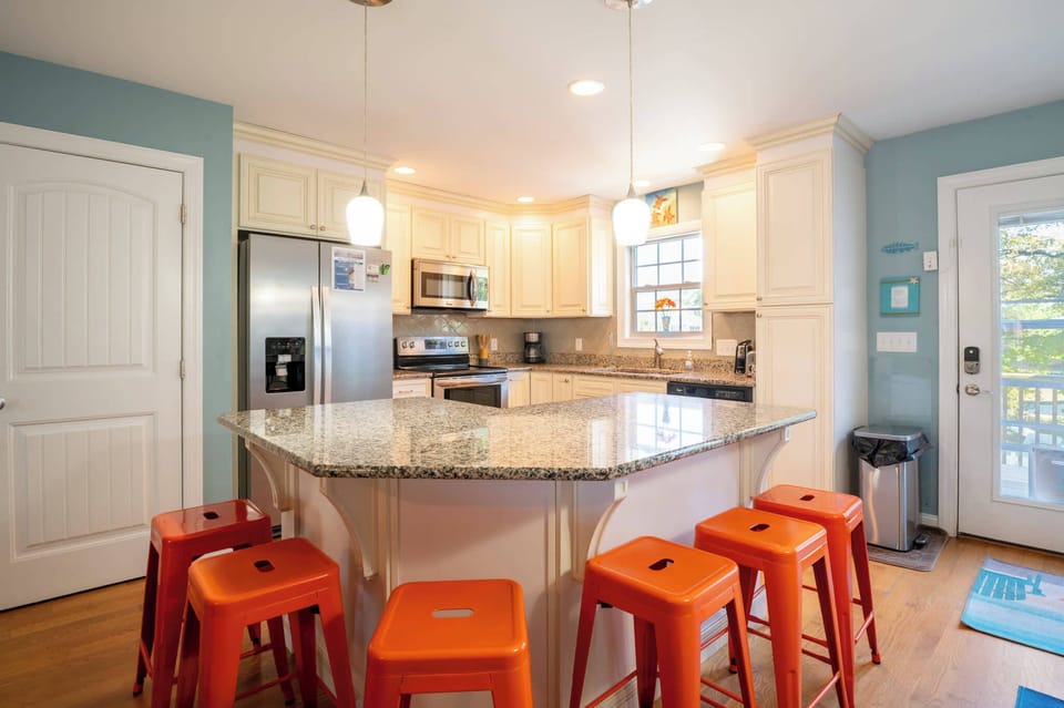 Six stools to gather round the kitchen