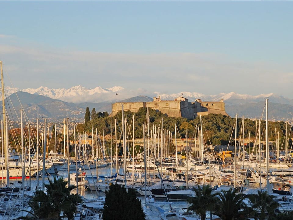Marina