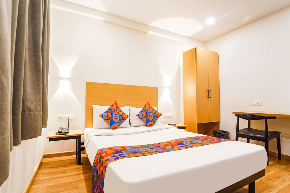 Family Room | Egyptian cotton sheets, premium bedding, in-room safe, free WiFi