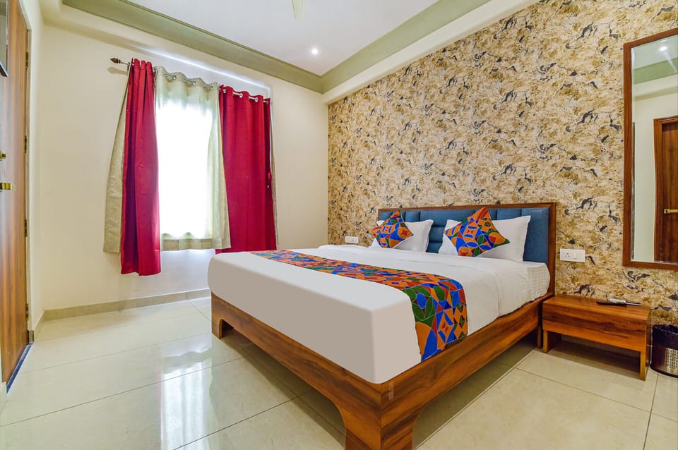 Deluxe Room | Egyptian cotton sheets, premium bedding, free WiFi, bed sheets
