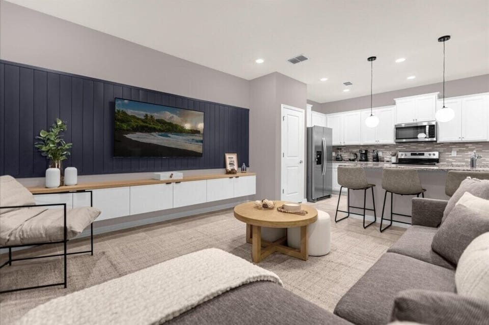 3998 Lana Ave (1).jpg