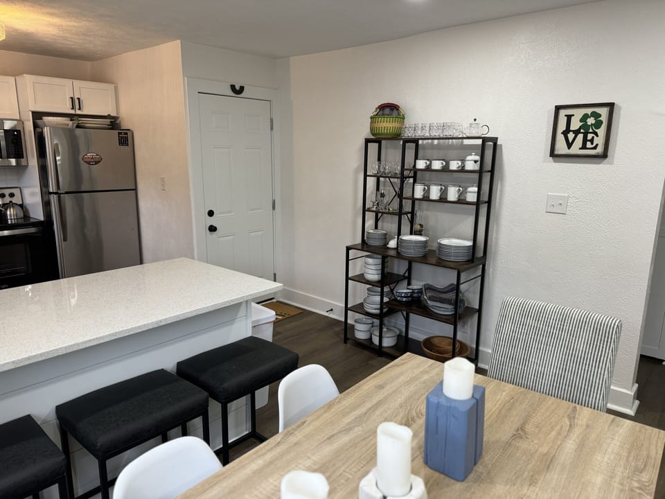 Dining/Kitchen view