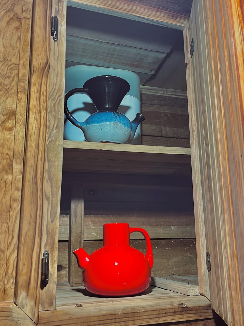 Family Cabin | Private kitchen | Full-size fridge, oven, dishwasher, blender