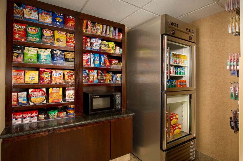 Snack bar