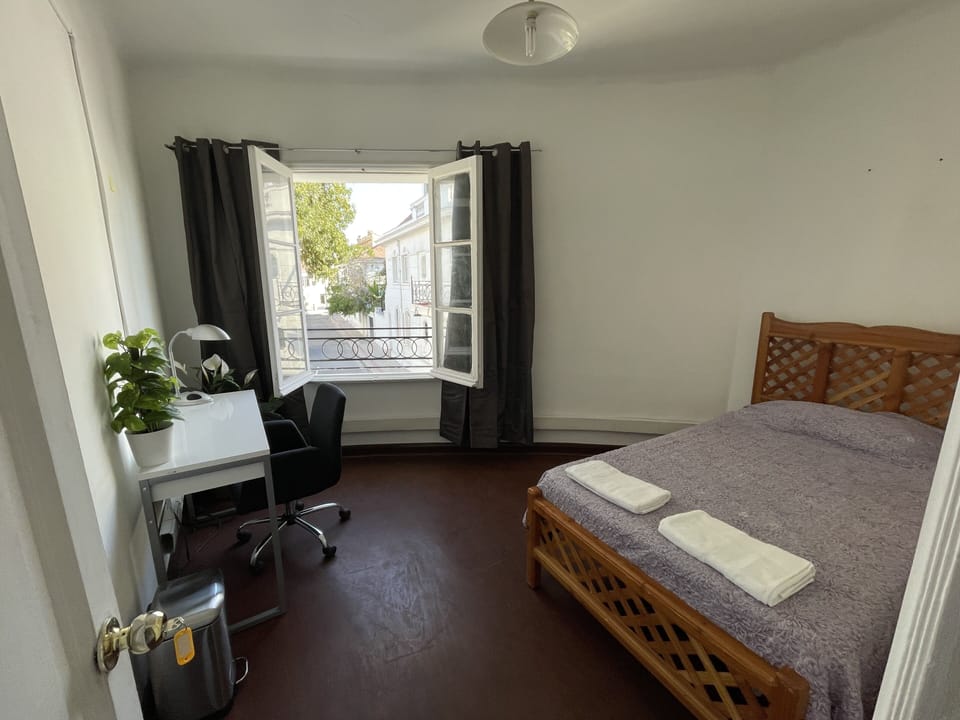 Deluxe Single Room | Desk, laptop workspace, free WiFi