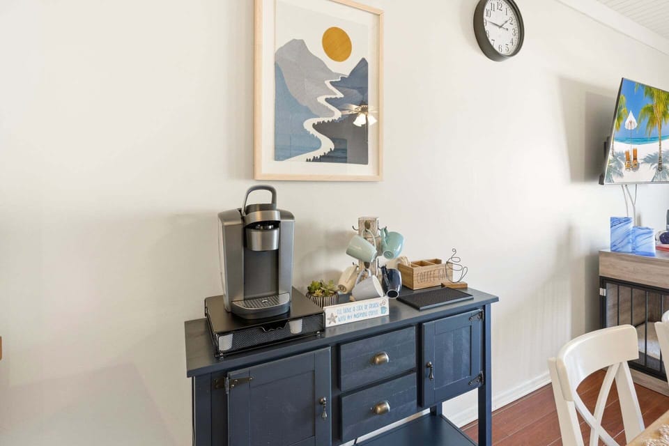 Coffee Bar.